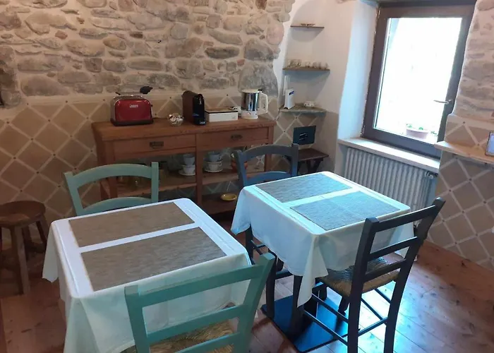 La Casa Torre Πανσιόν 3*